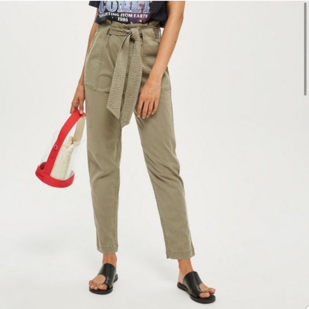 High waisted paper bag pants!!